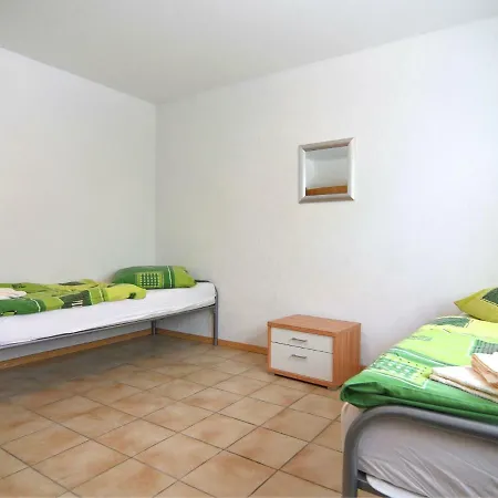 Charming In Immerath Eifel Near Area 펜션 빈터베르크